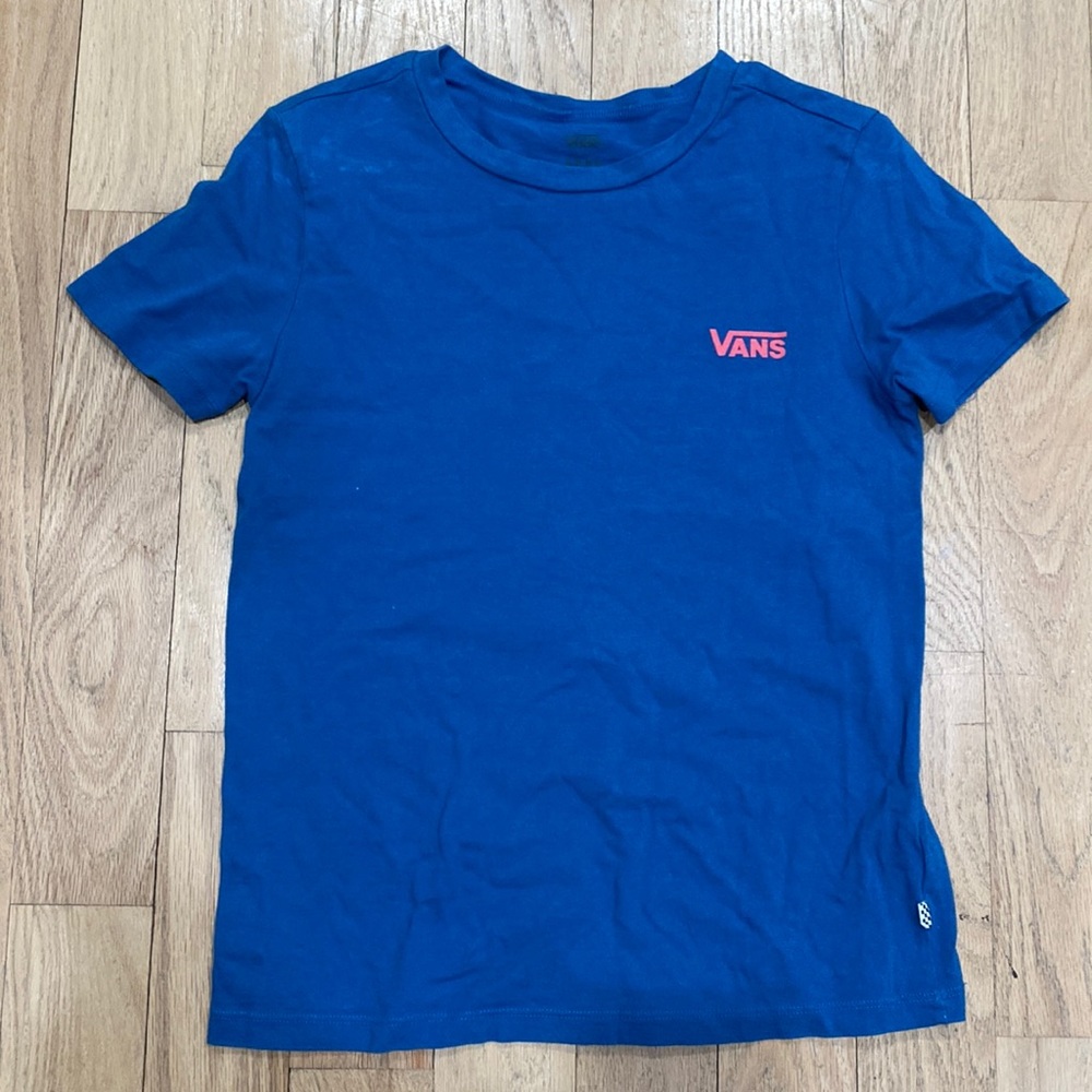 Vans womens blue tee shirt sz small w logo on back